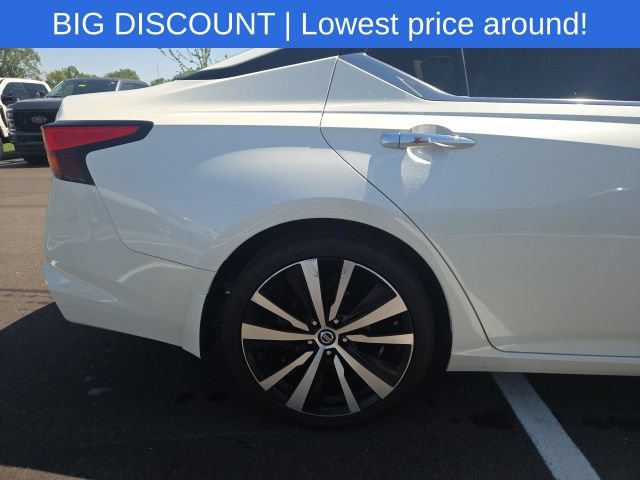 Used 2020 Nissan Altima 2.0 Platinum FWD image 9