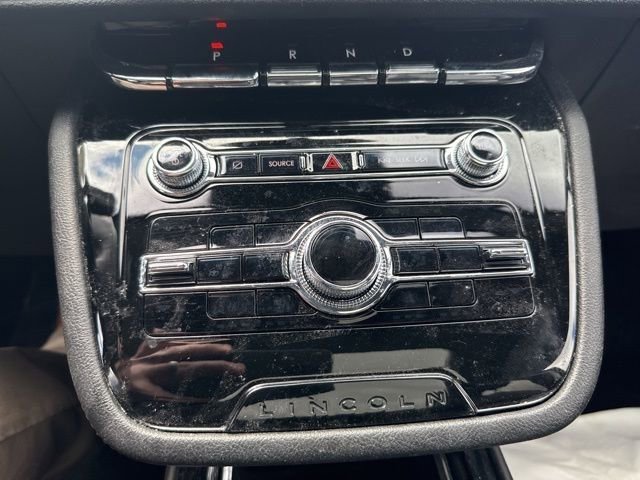 Used 2022 Lincoln Corsair AWD w/ Premium Package image 19