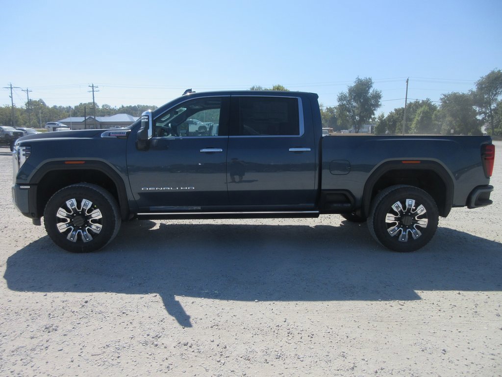 New 2026 GMC Sierra 2500 Denali w/ Denali Reserve Package image 10