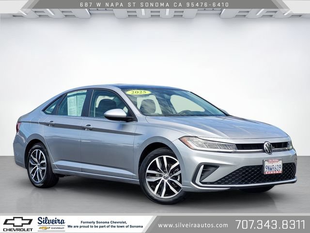 Used 2025 Volkswagen Jetta SE FWD image 1