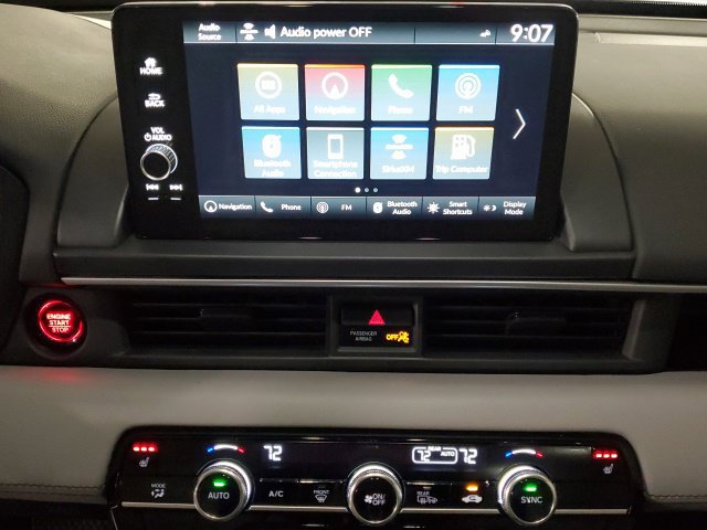 Used 2024 Honda Pilot Touring image 28