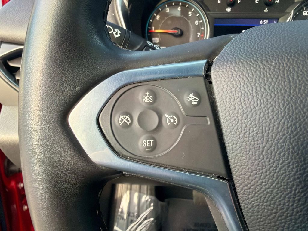 Used 2023 Chevrolet Traverse LT FWD image 29