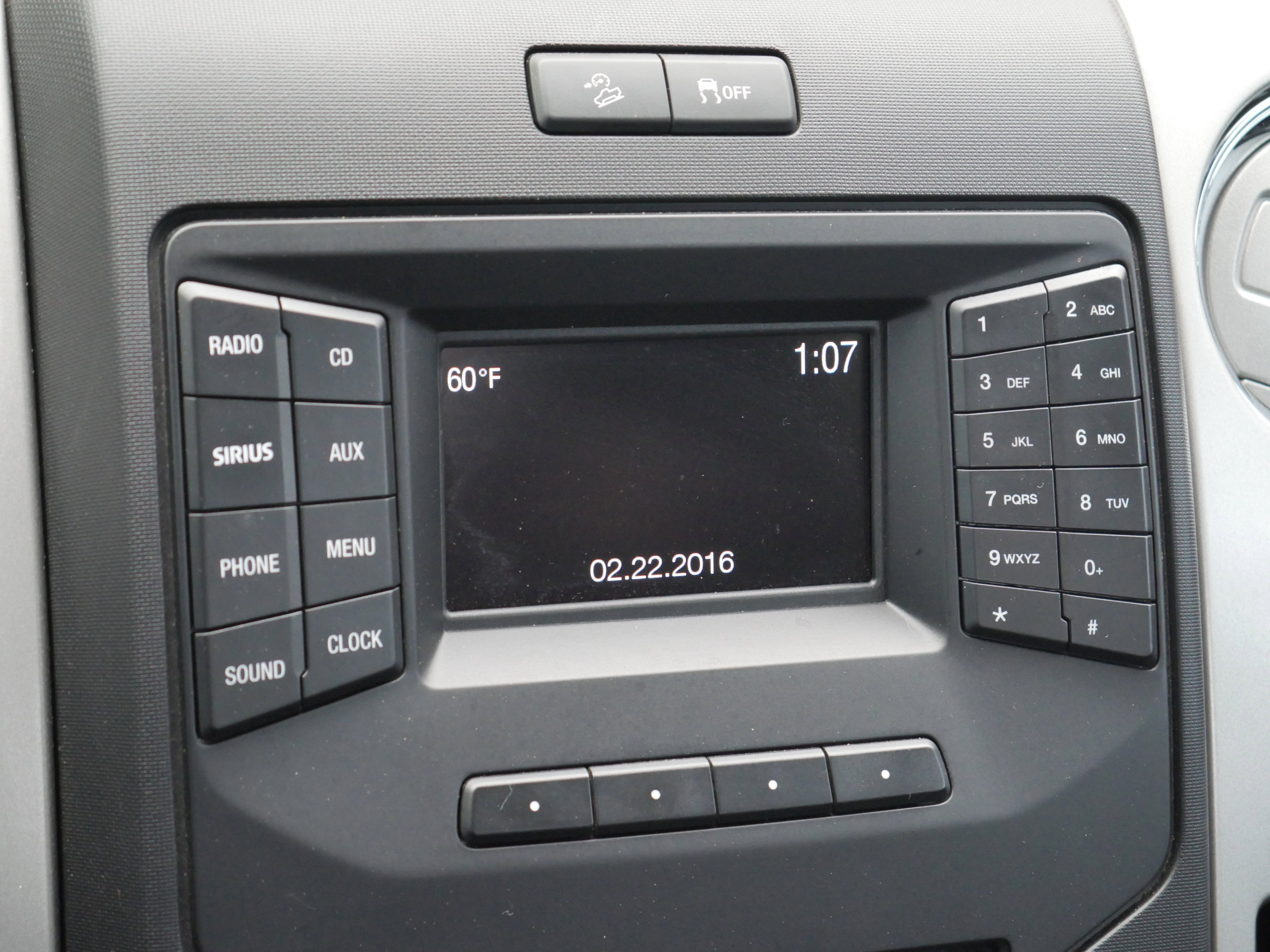 Used 2014 Ford F150 XLT w/ Equipment Group 302A Luxury AWD/4WD image 11
