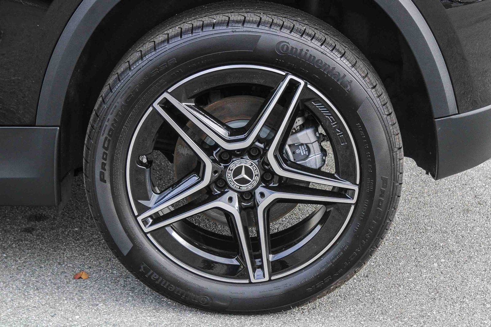 Certified 2026 Mercedes-Benz GLA 250 4MATIC image 11