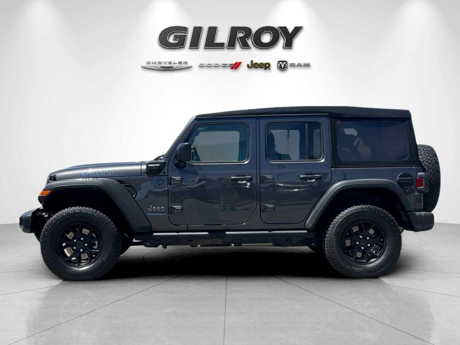 Used 2024 Jeep Wrangler Unlimited AWD/4WD image 7