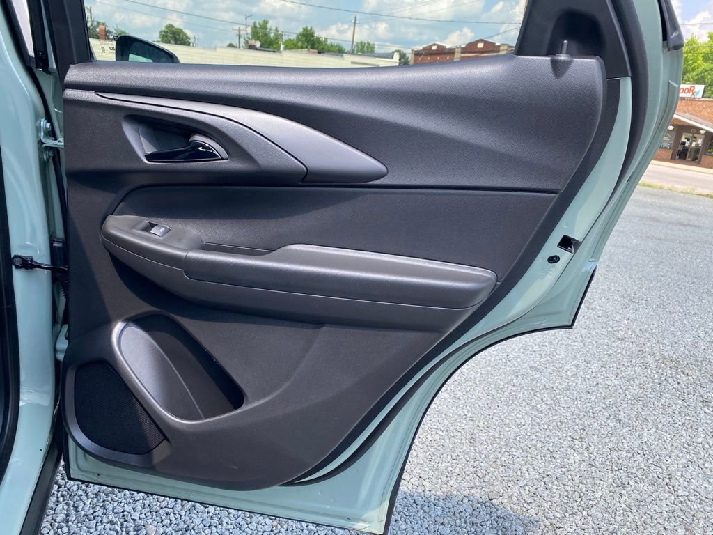 New 2025 Chevrolet TrailBlazer LT w/ Convenience Package image 19