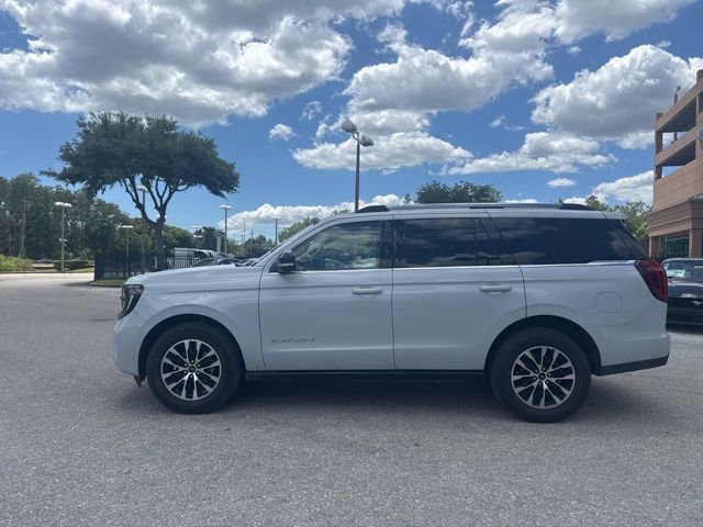 Used 2025 Ford Expedition Platinum AWD/4WD image 2