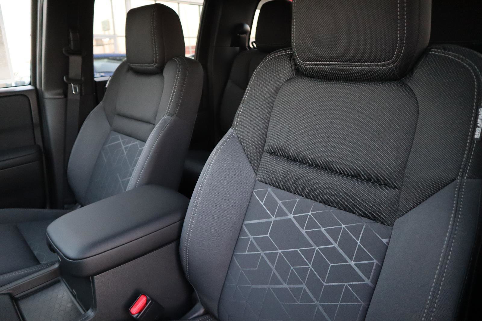 New 2026 Nissan Frontier 4x4 Crew Cab image 19