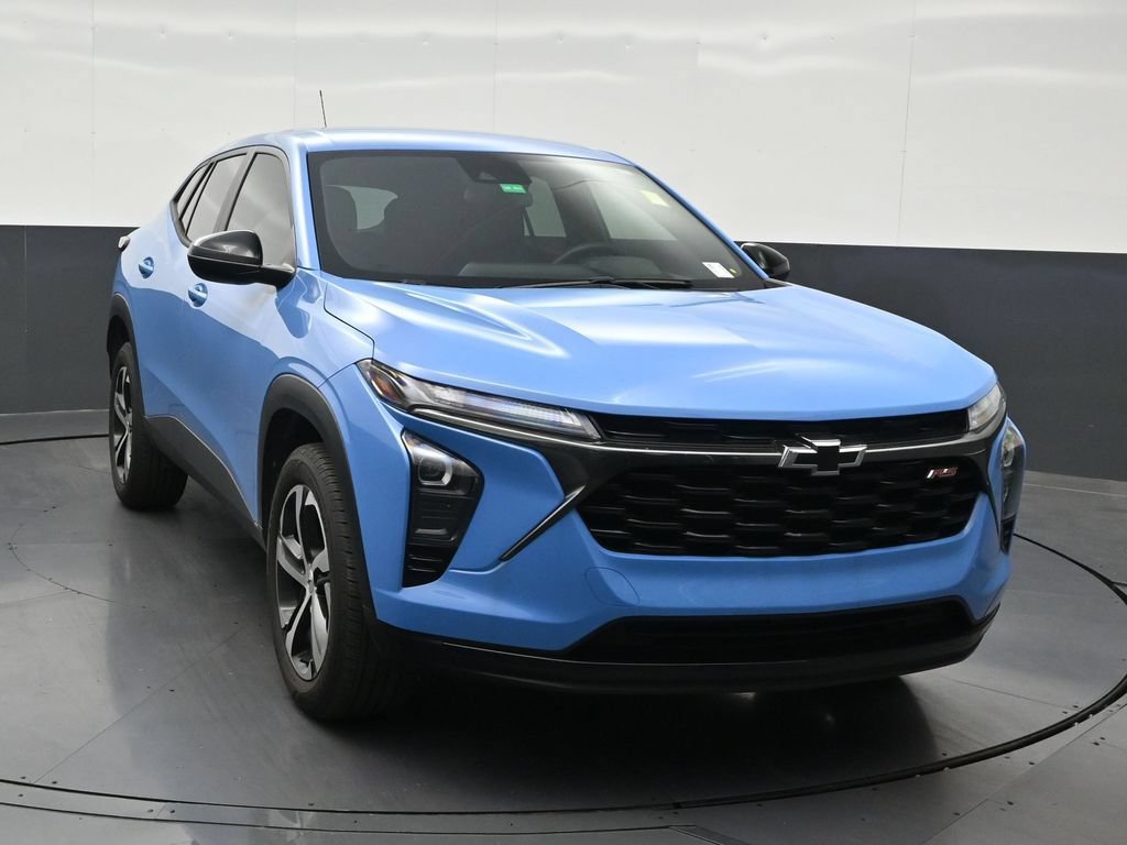 Used 2024 Chevrolet Trax RS FWD image 8