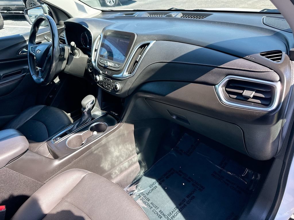 Certified 2020 Chevrolet Equinox Premier w/ Premier Redline Edition FWD image 28