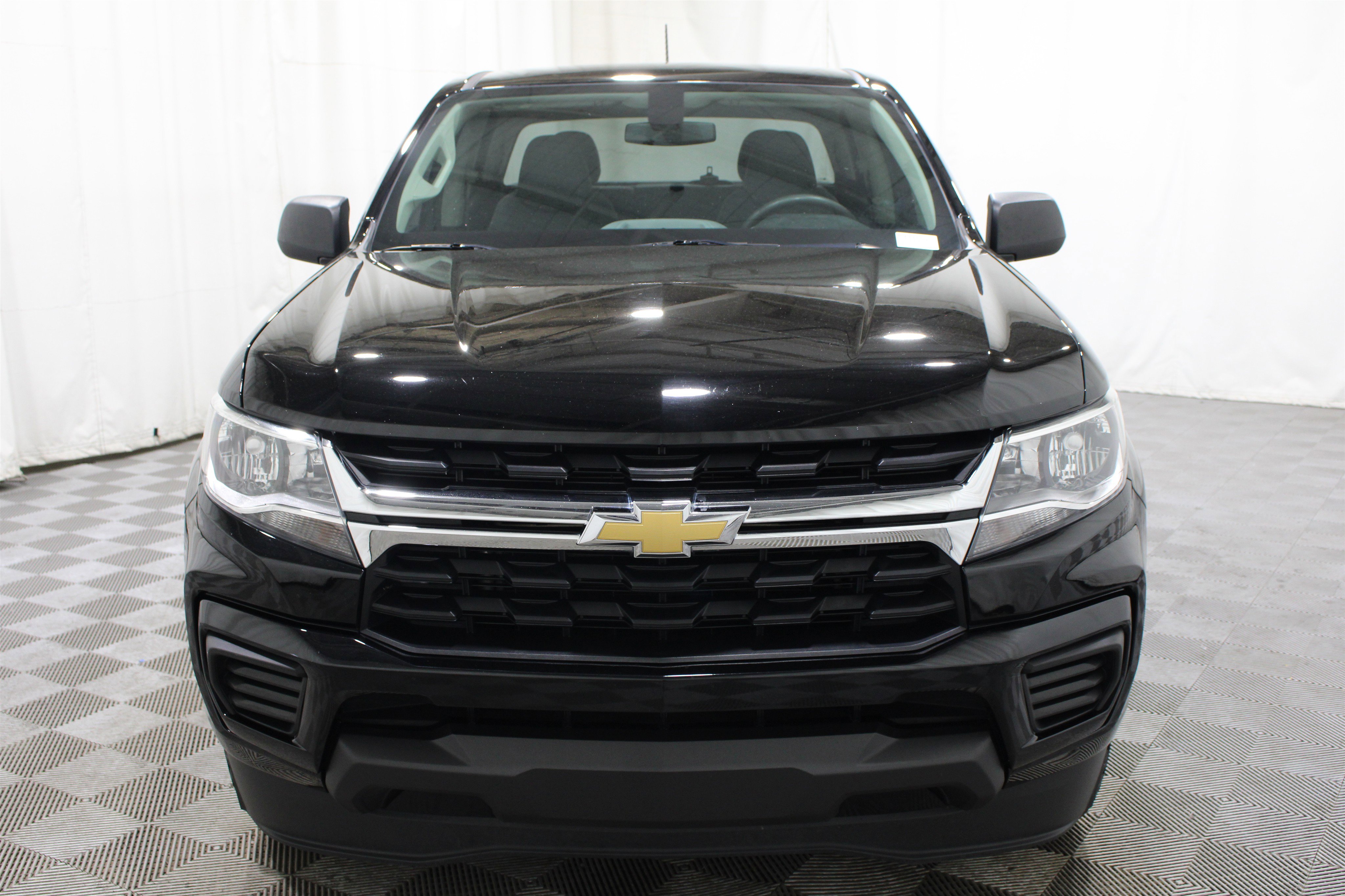 Used 2021 Chevrolet Colorado W/T image 32
