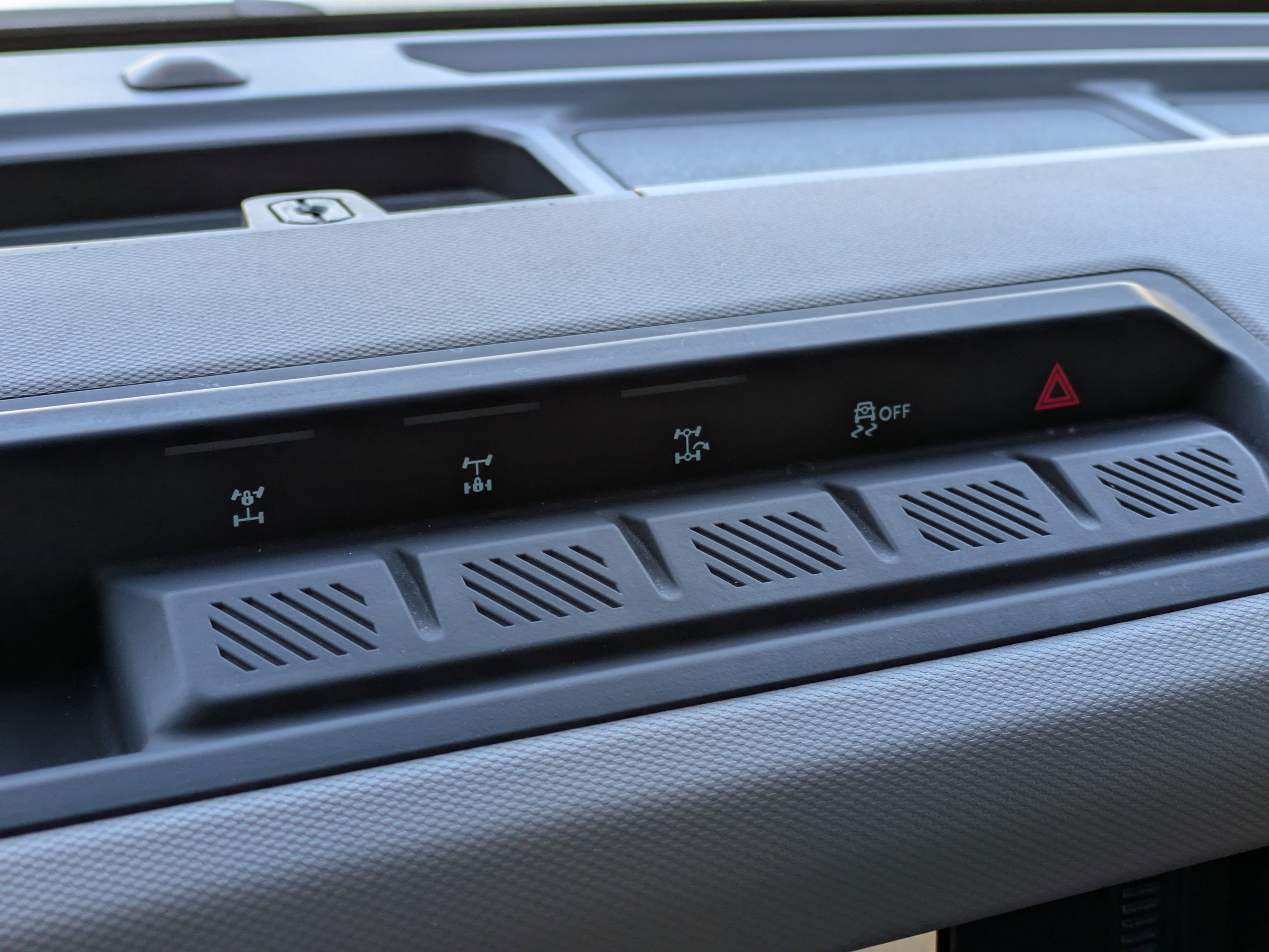 Used 2023 Ford Bronco Wildtrak image 25