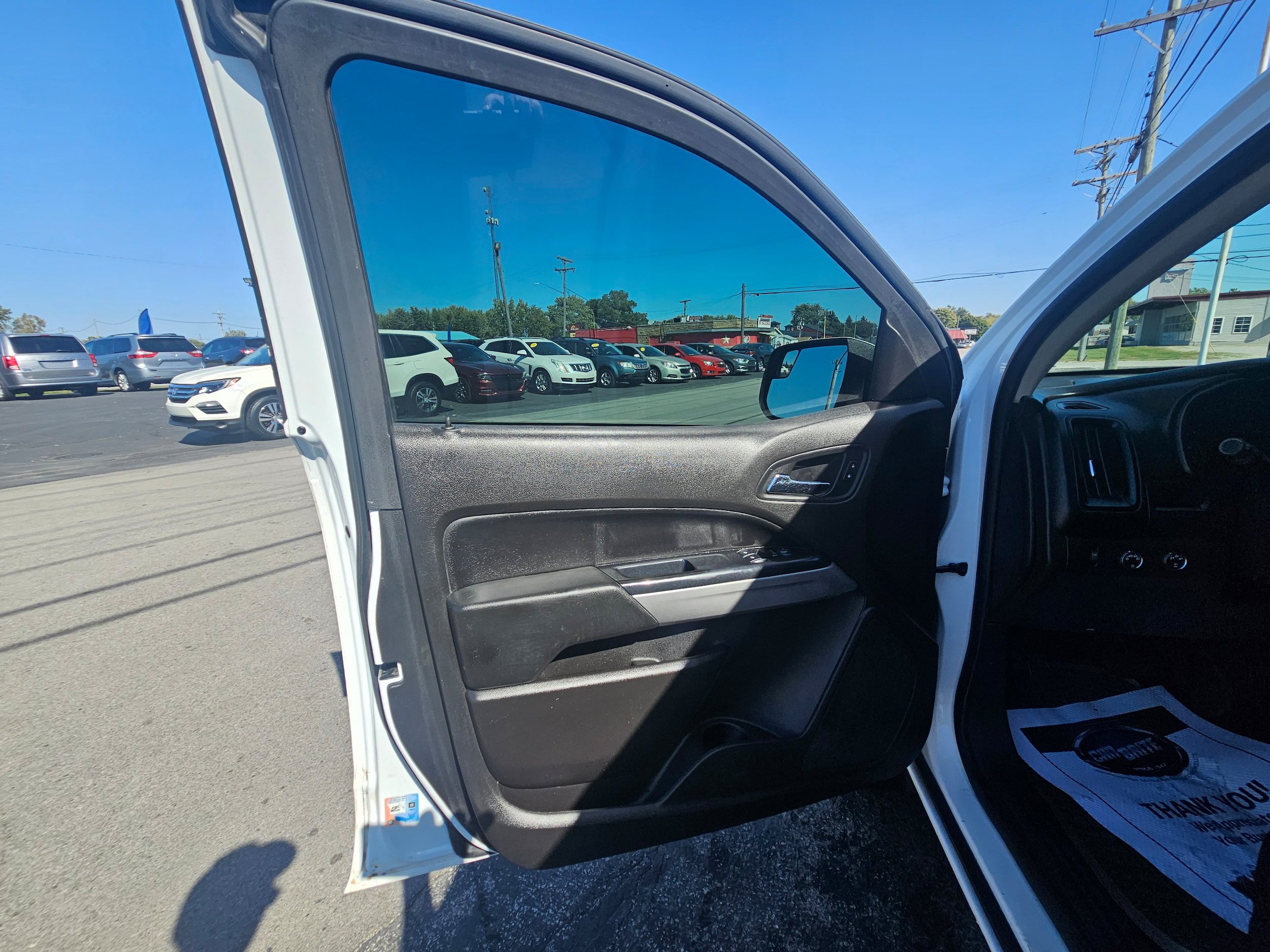 Used 2015 Chevrolet Colorado LT AWD/4WD image 13