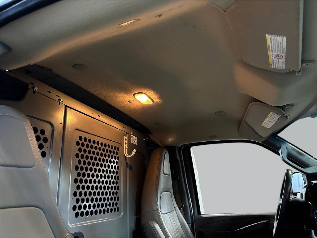 Used 2019 Chevrolet Express 3500 Extended RWD image 26