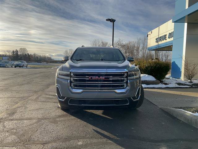 Used 2020 GMC Acadia SLT w/ Premium Package image 2