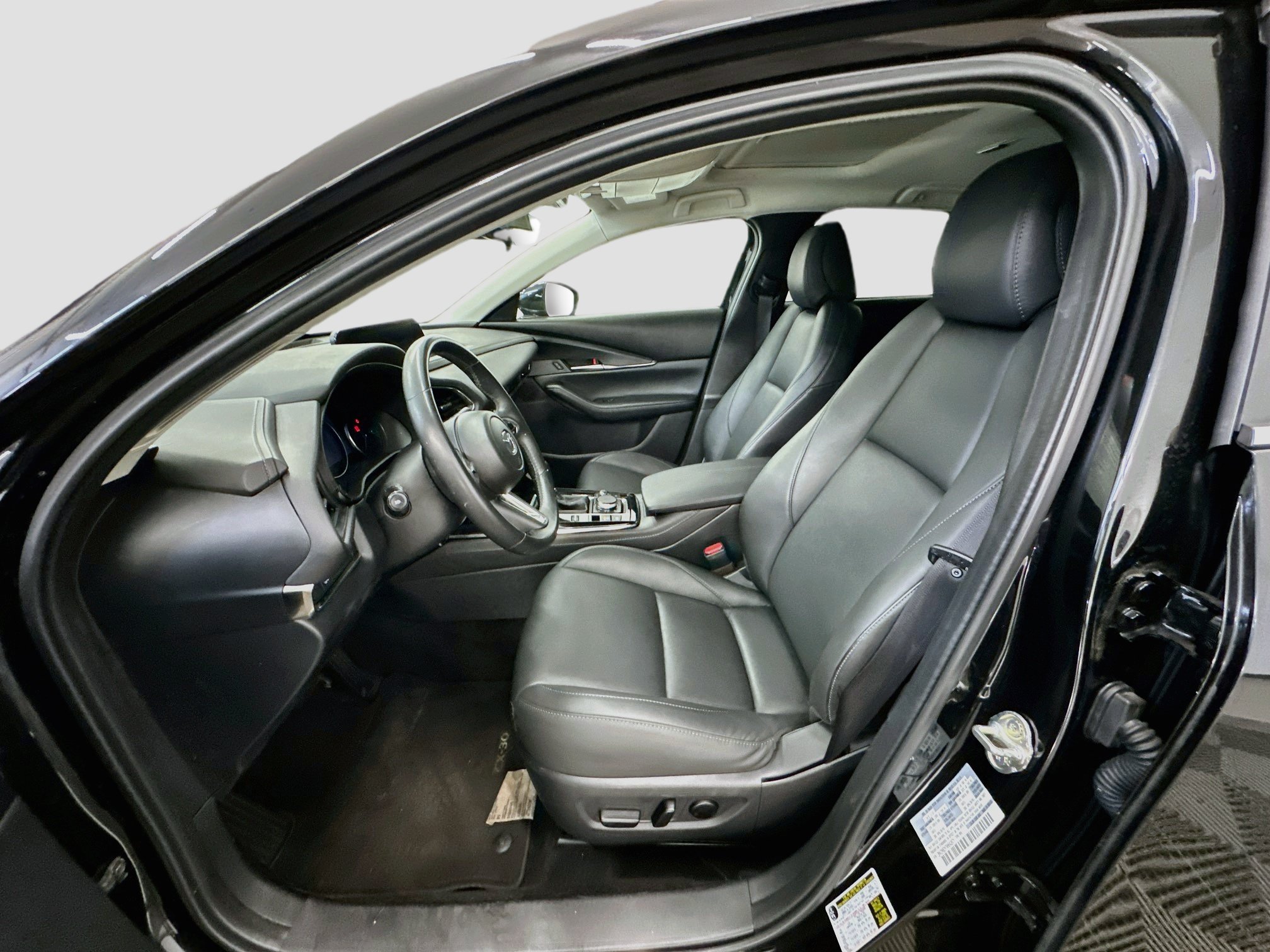 Used 2024 MAZDA CX-30 AWD 2.5 S w/ Preferred Package image 13