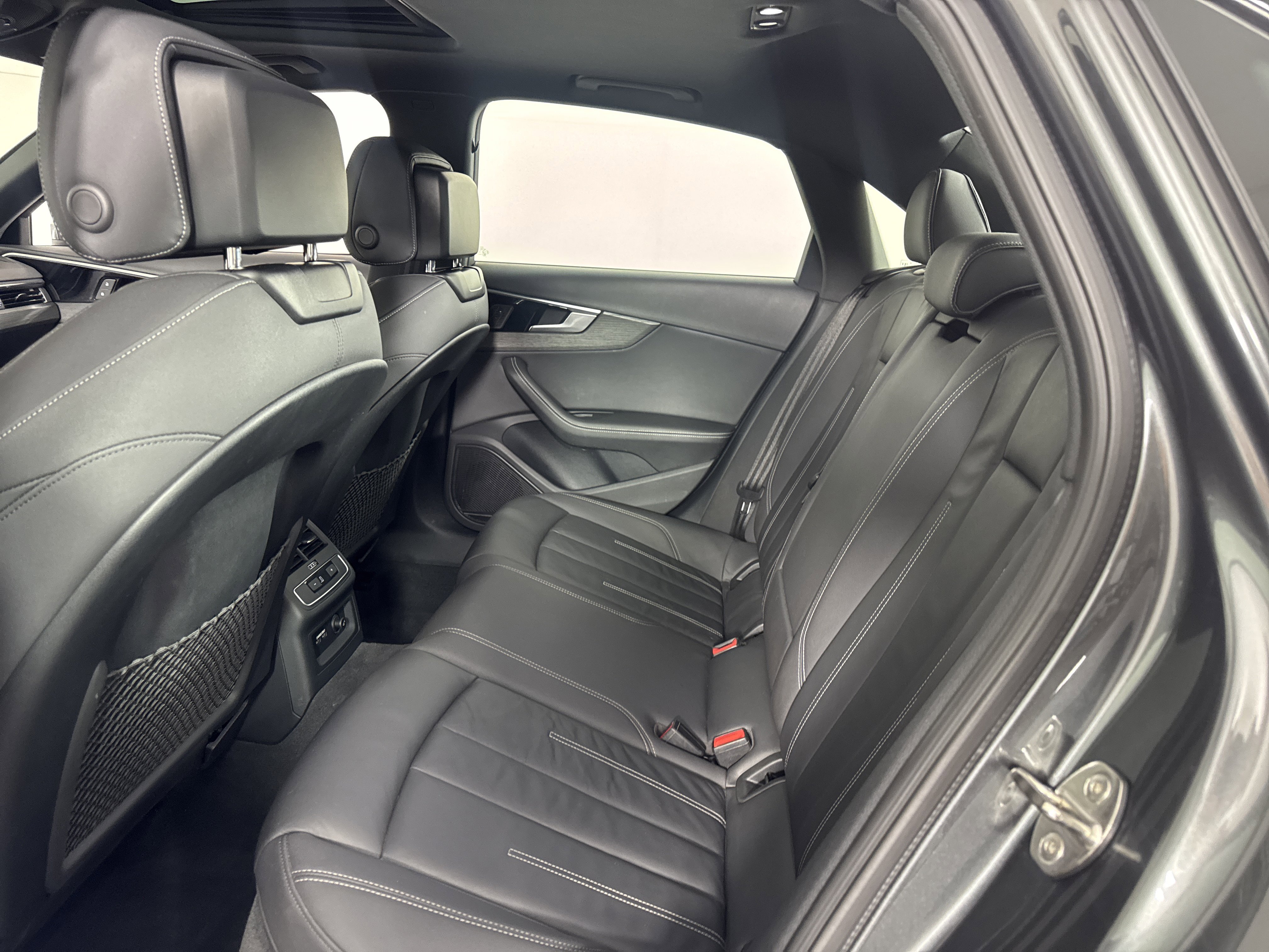 Used 2021 Audi A4 2.0T Premium Plus w/ Premium Plus Package image 25