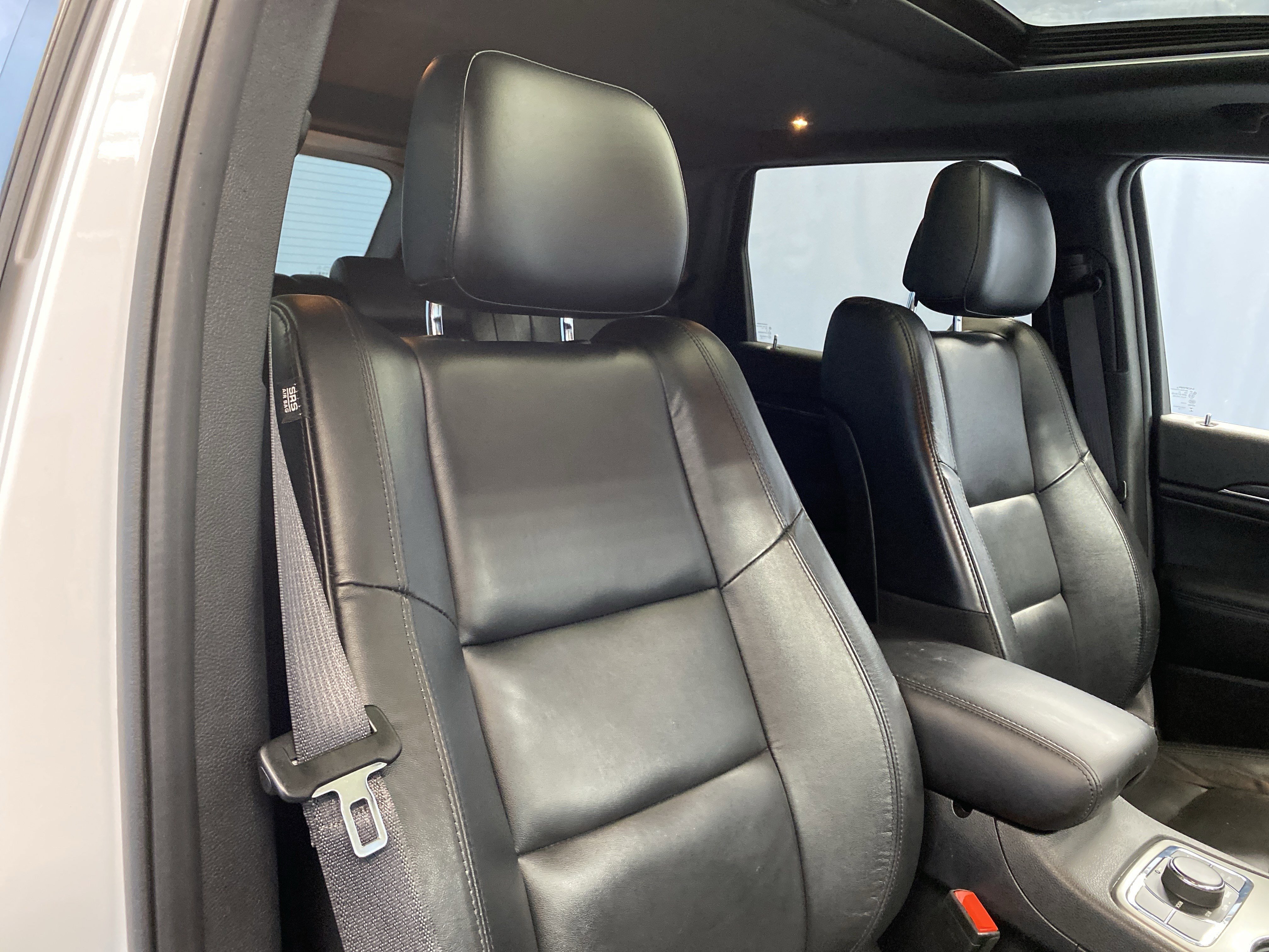 Certified 2022 Jeep Grand Cherokee Limited image 48