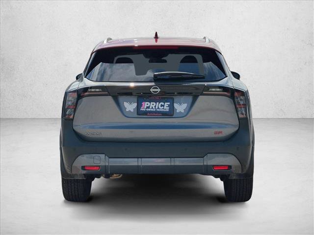 Used 2025 Nissan Kicks SR FWD image 6