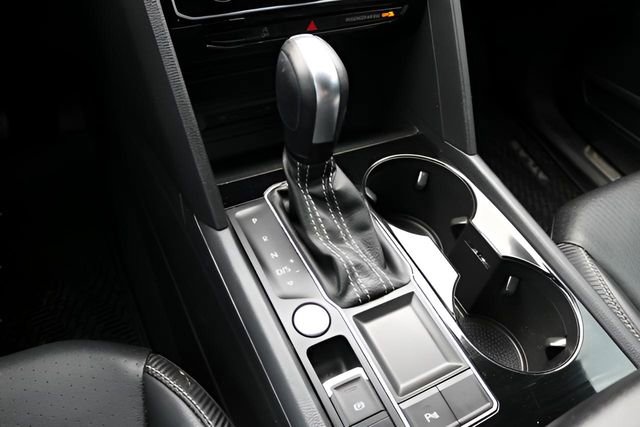 Used 2021 Volkswagen Atlas Cross Sport SEL image 25