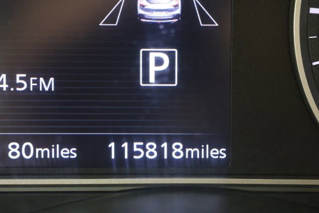 Used 2019 Nissan Kicks SV FWD image 13