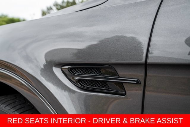Used 2020 Bentley Bentayga AWD/4WD image 17