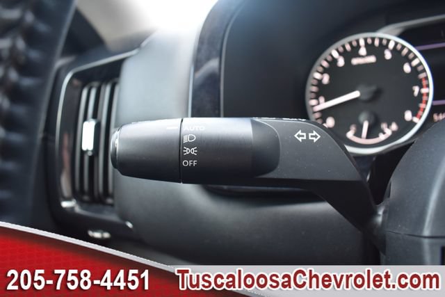 Used 2024 Nissan Pathfinder SV AWD/4WD image 35