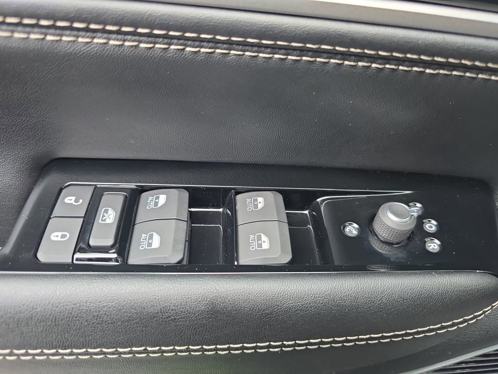 New 2026 Jeep Grand Wagoneer Limited image 28