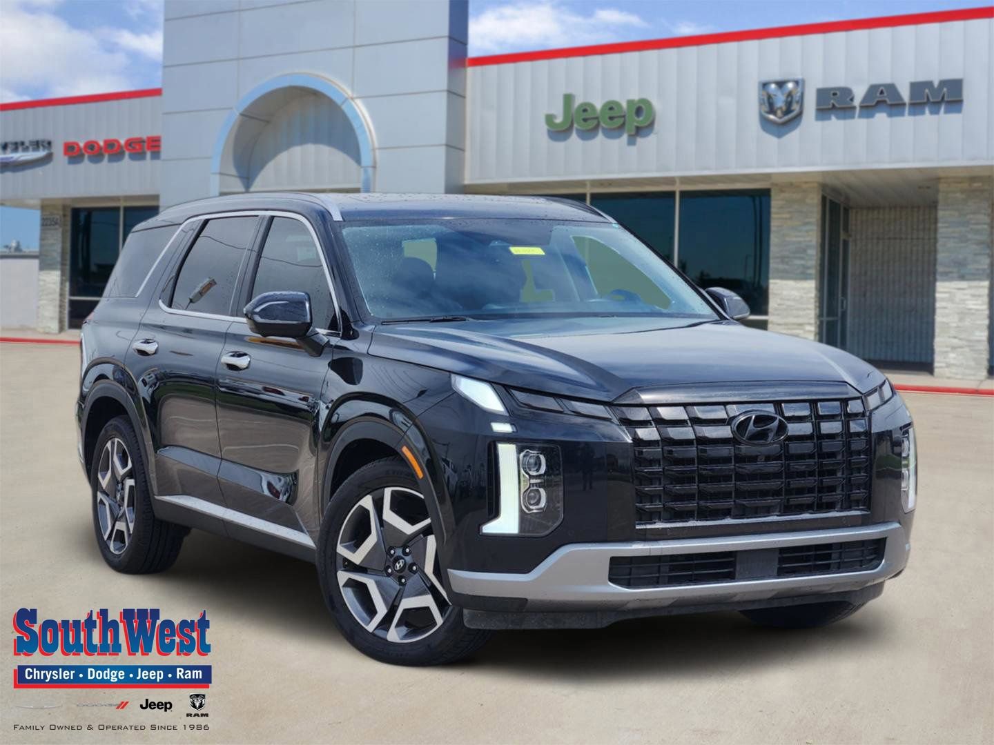 Used 2024 Hyundai Palisade Limited FWD 360° Tour