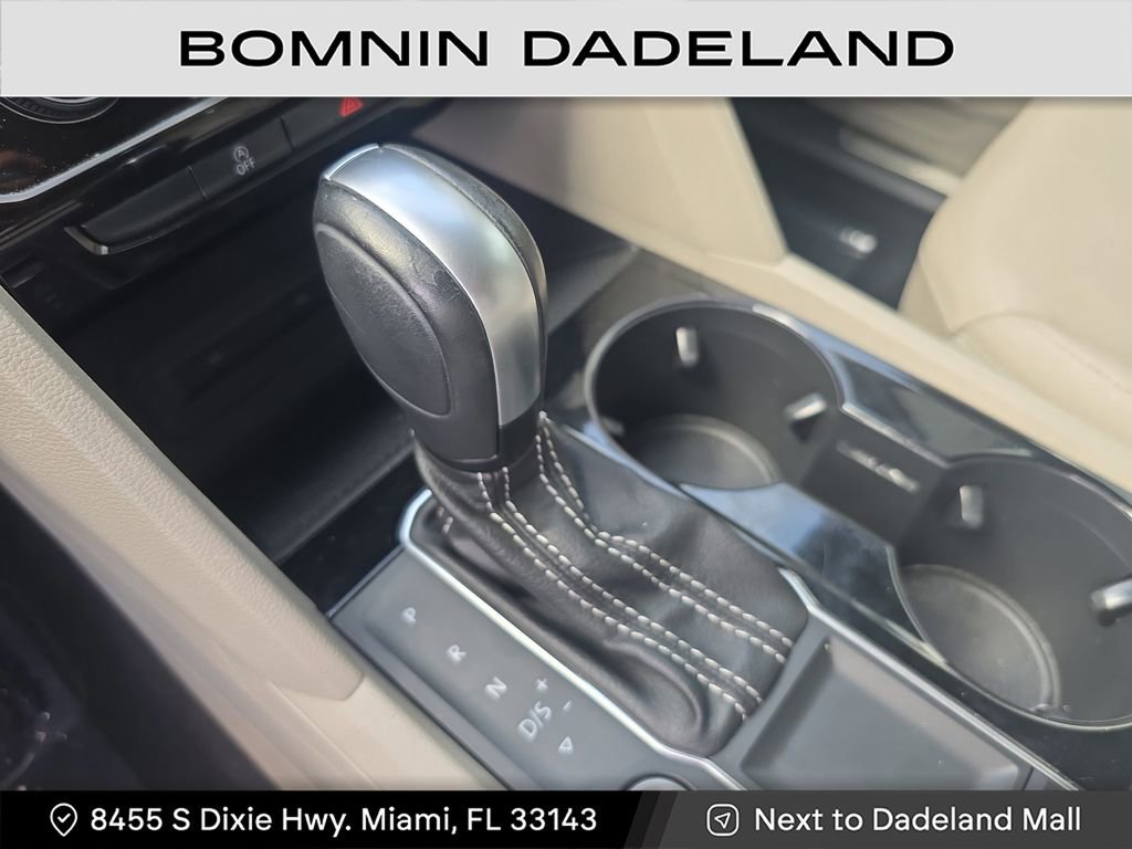 Used 2021 Volkswagen Atlas SEL R-Line image 25