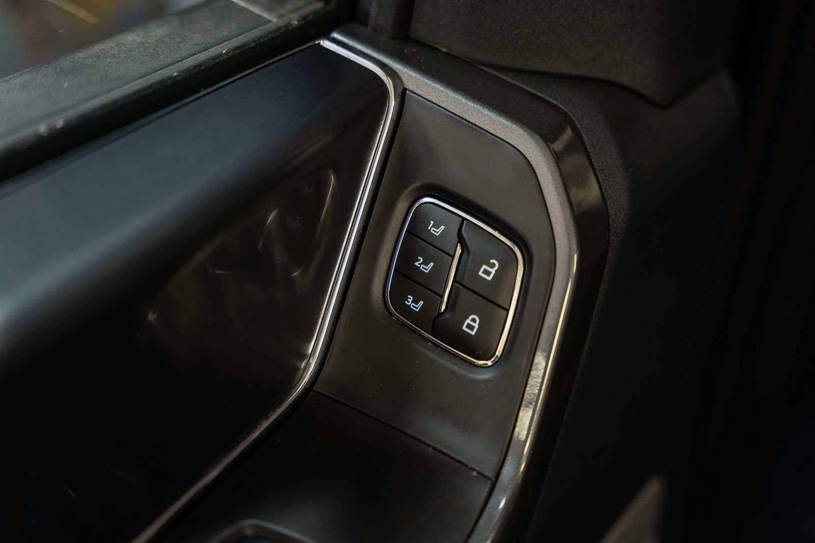 Certified 2023 Ford F150 Lariat w/ Equipment Group 502A High image 48