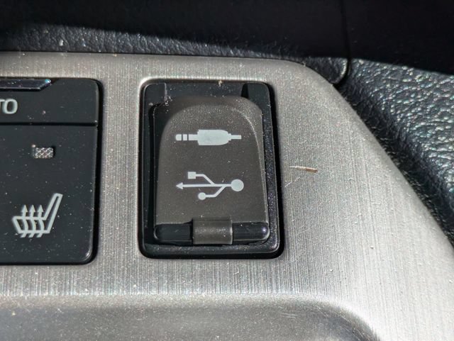 Used 2020 Toyota Land Cruiser AWD/4WD image 25