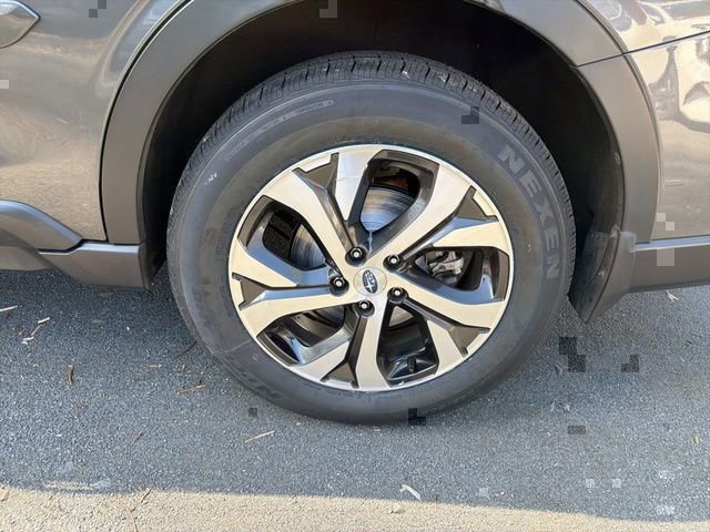 Used 2022 Subaru Outback Limited AWD/4WD image 6