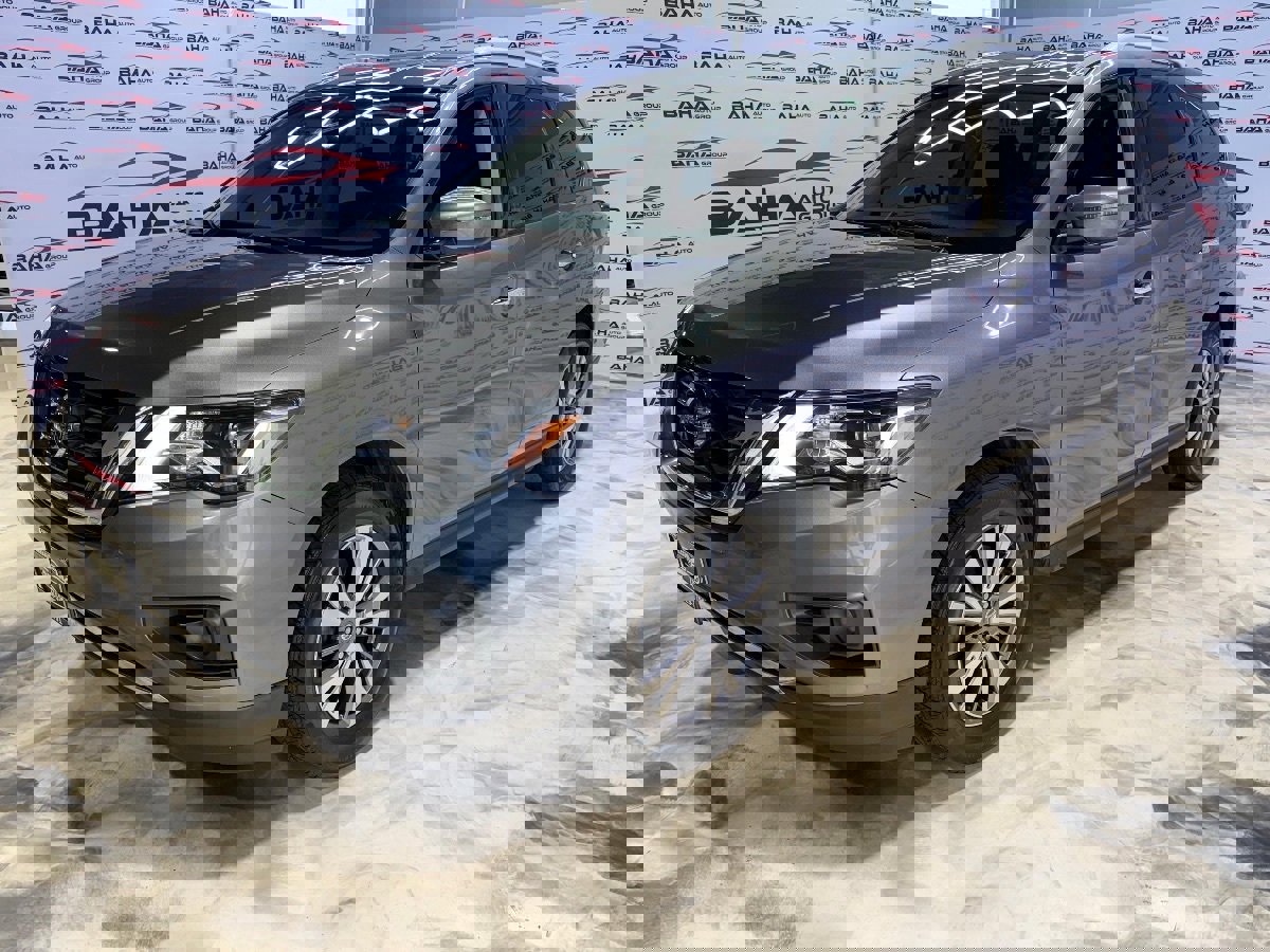 Used 2019 Nissan Pathfinder SV image 54