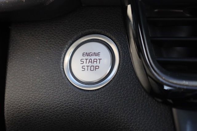 Used 2019 Kia Optima S w/ S Panoramic Sunroof Package image 5