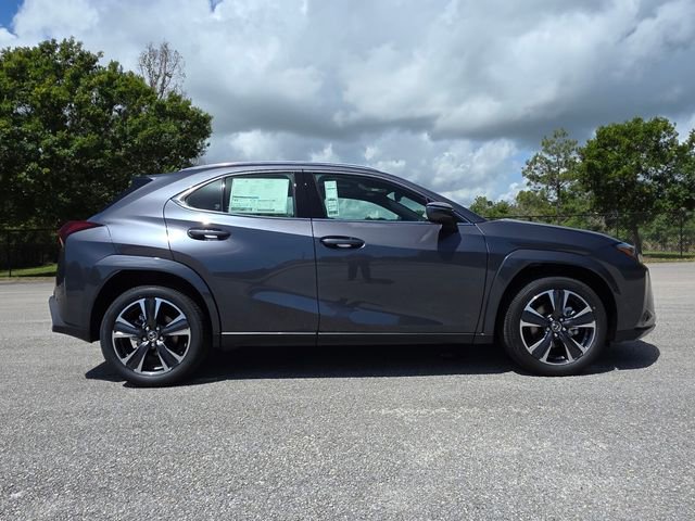 New 2026 Lexus UX 300h FWD image 2