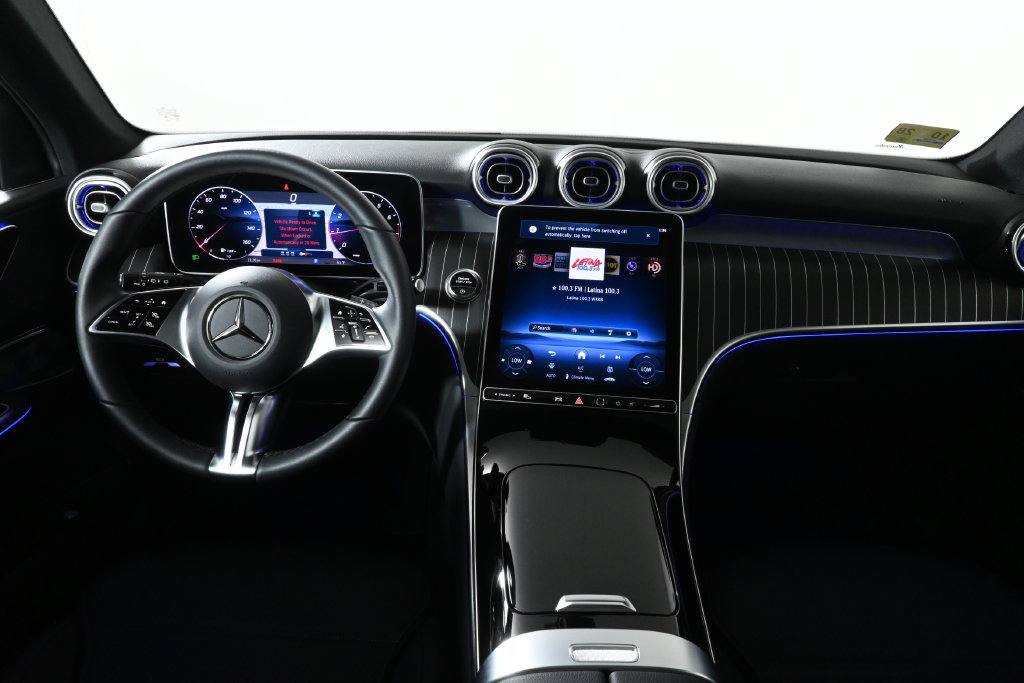 Certified 2026 Mercedes-Benz GLC 300 4MATIC image 17