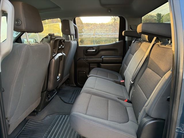 Used 2020 Chevrolet Silverado 1500 Custom w/ Custom Value Package image 18