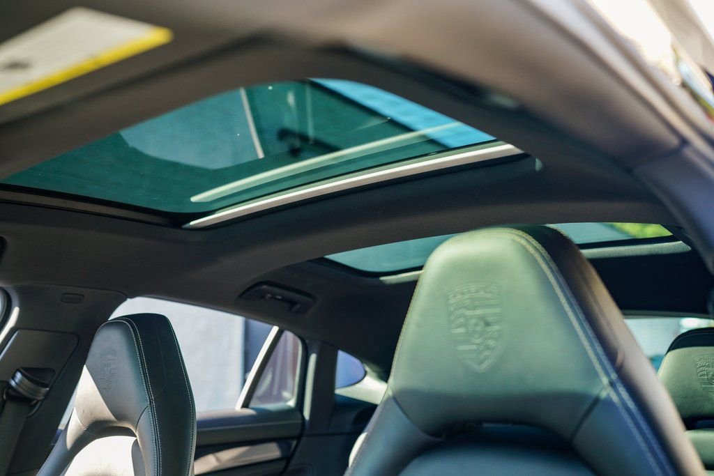 Used 2020 Porsche Panamera Edition image 35