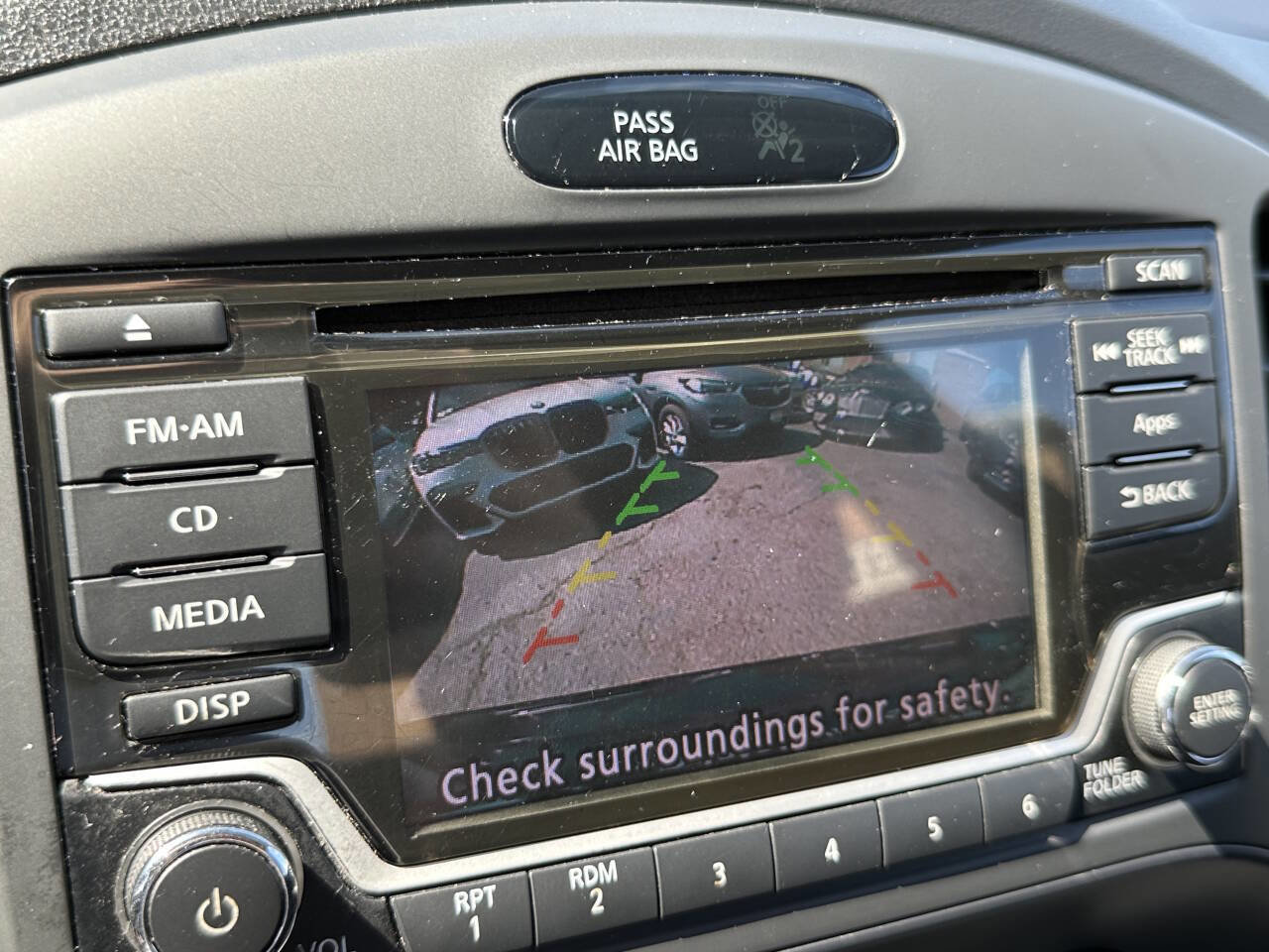 Used 2015 Nissan Juke S image 21