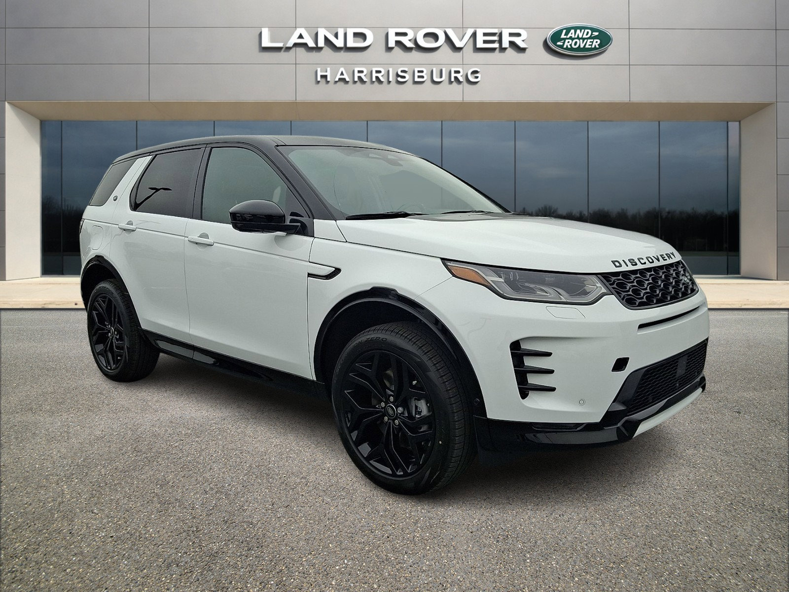 New 2026 Land Rover Discovery Sport Landmark image 5