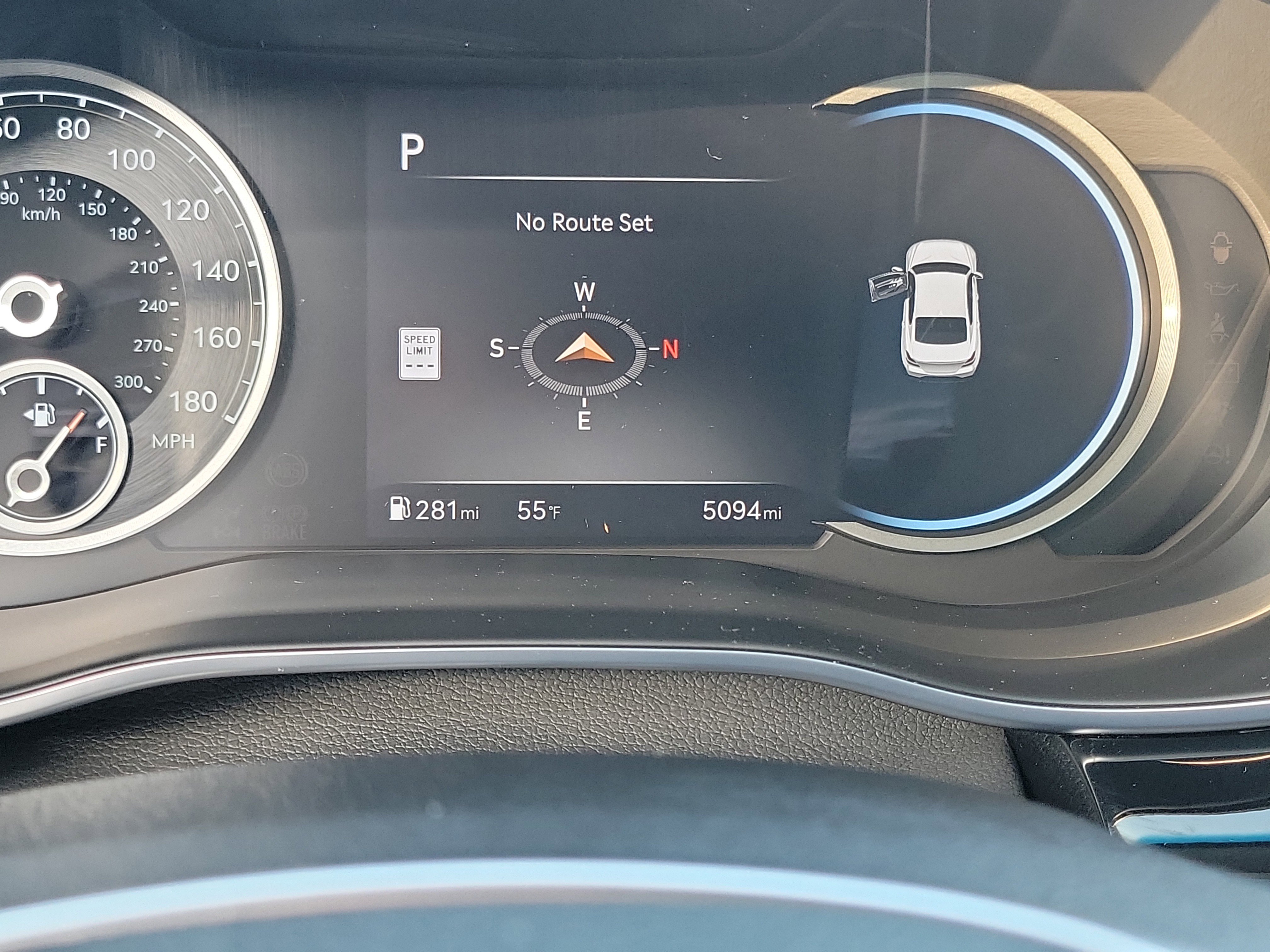 Certified 2025 Genesis G70 2.5T image 10