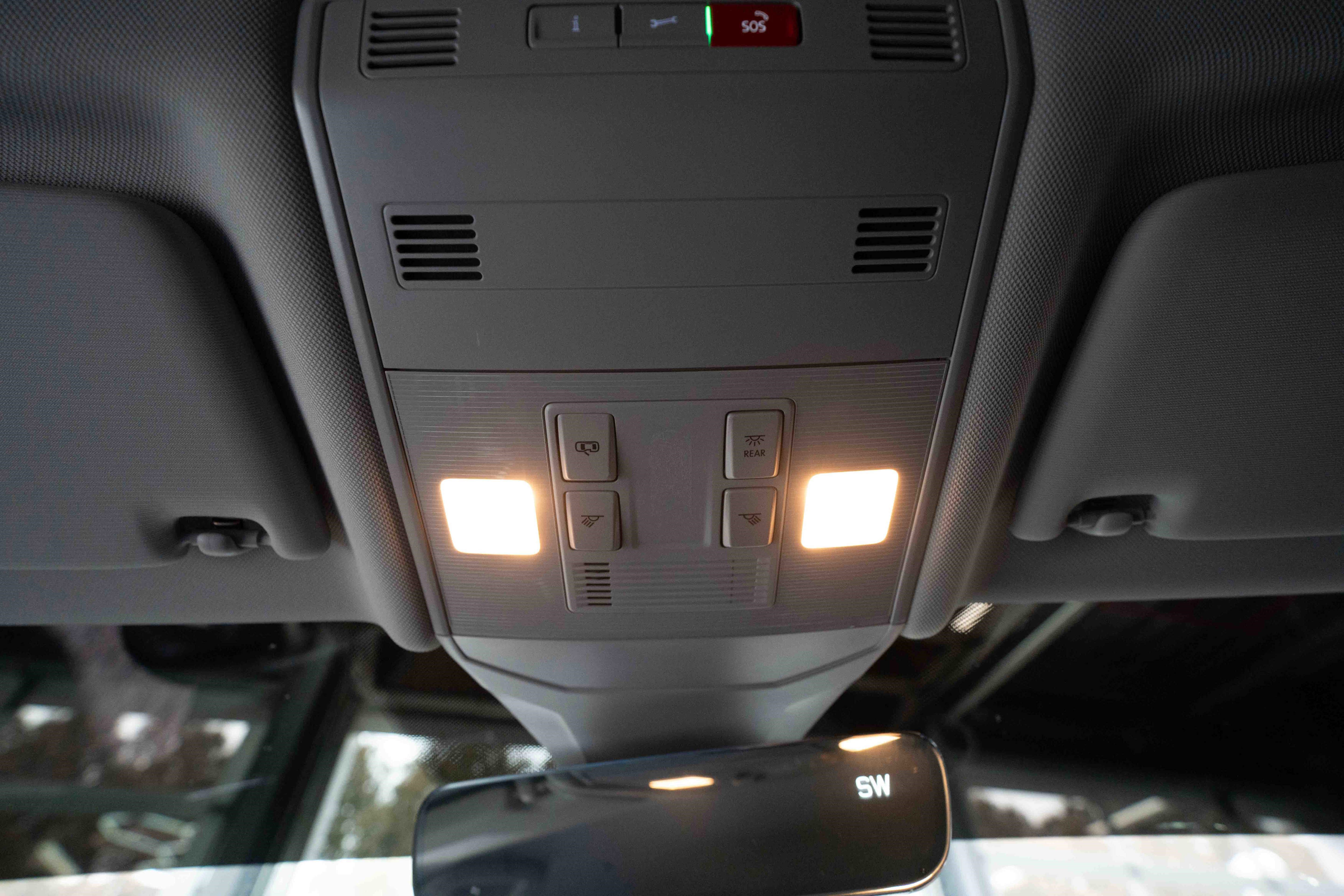 Used 2022 Volkswagen Jetta SE image 18