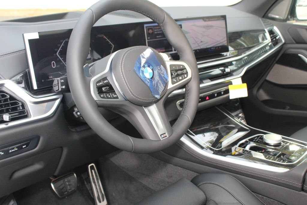 Used 2026 BMW X5 xDrive40i AWD/4WD image 12