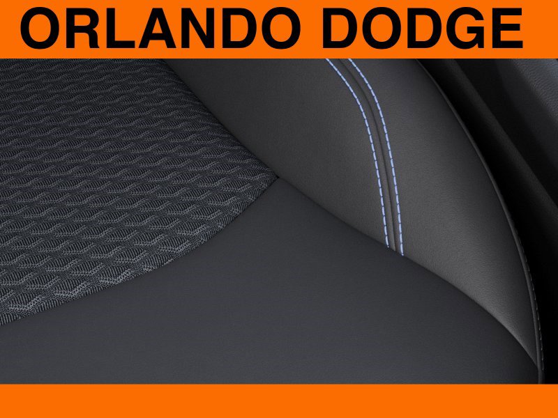 New 2025 Jeep Compass Latitude image 20