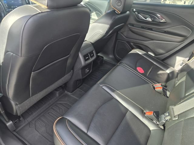 Used 2022 GMC Terrain AT4 w/ Tech Package AWD/4WD image 12