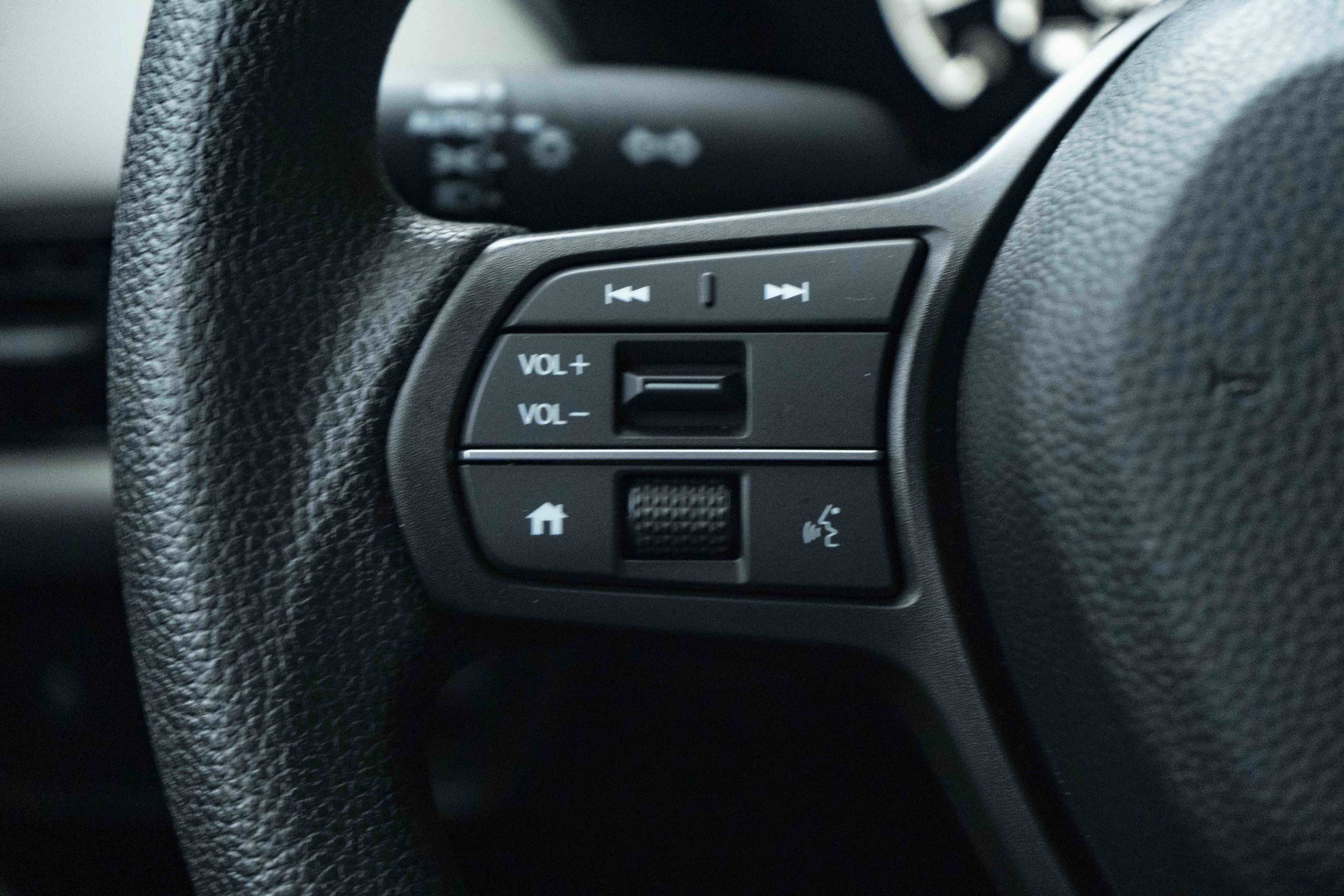 Certified 2026 Honda HR-V LX image 20