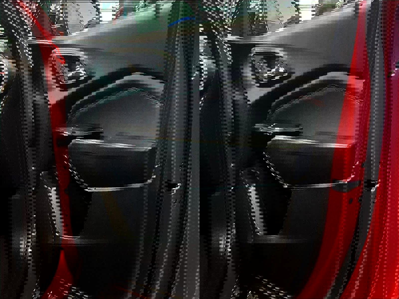 Used 2024 Chevrolet Trax RS w/ Driver Confidence Package FWD image 12