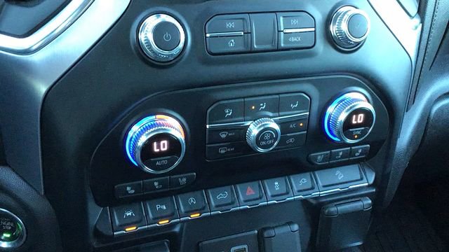 Used 2020 GMC Sierra 1500 SLT w/ SLT Premium Plus Package image 29