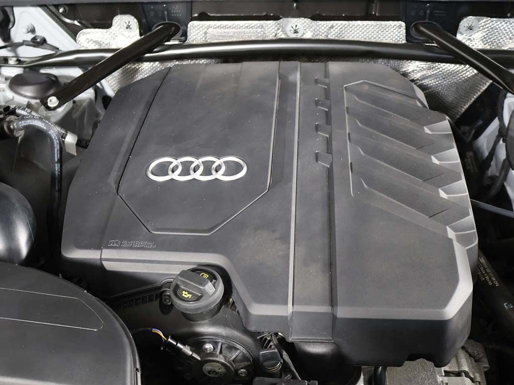 Used 2023 Audi Q5 2.0T Premium w/ Convenience Package AWD/4WD image 18